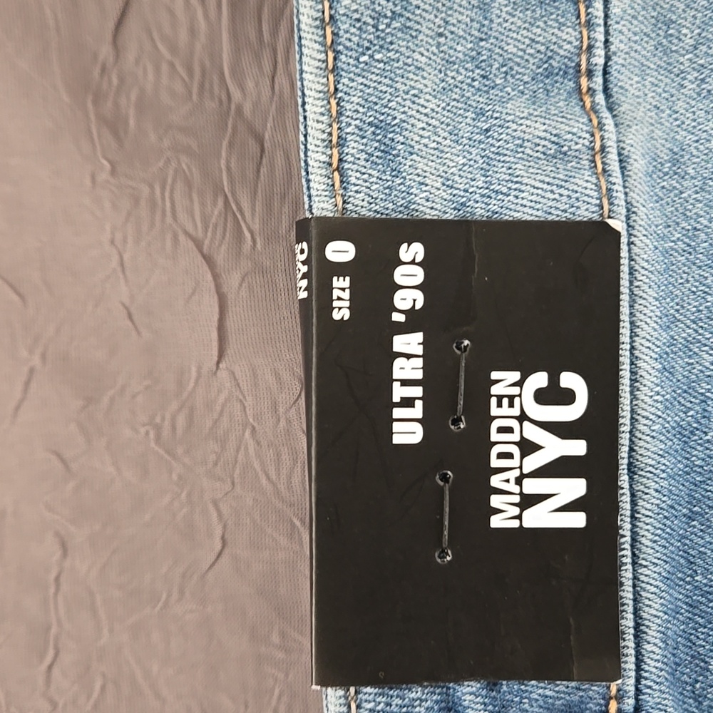 Stylish Blue Heart Embellished Wide Leg Jeans - Picture 9 of 10